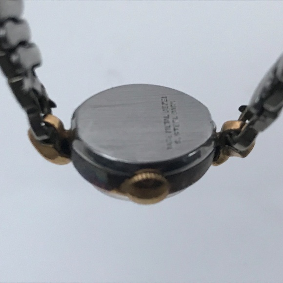 Vintage Timex Ladies Watch Hand Winding Expandable - Picture 4 of 8